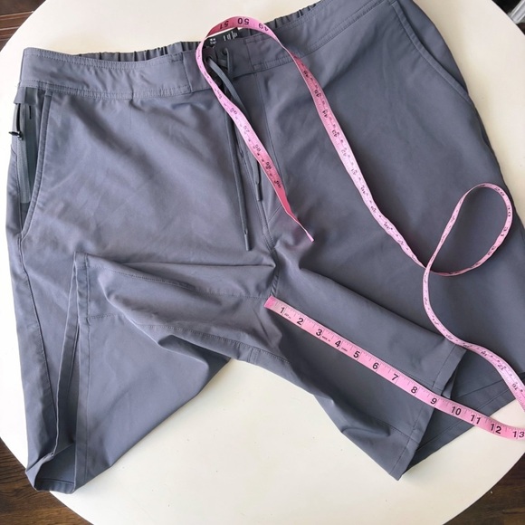 Ten Thousand 9” Foundation Short Gray Men’s Size XXL Unlined - Picture 2 of 8